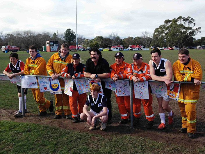 volunteer-footy-match-winter-2014-b