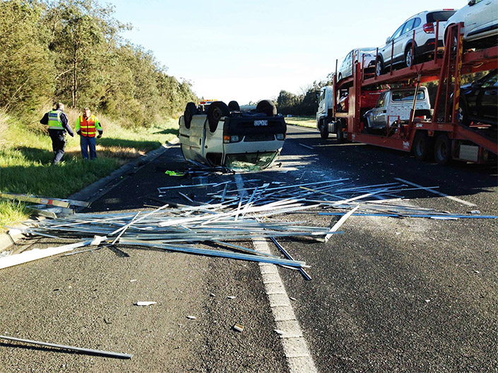 calder-van-rollover1