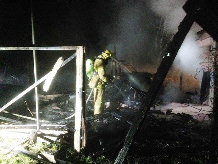 shed-fire-mt-macedon-road1